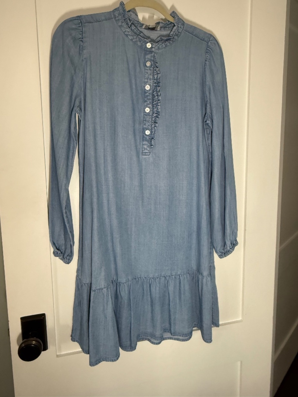 LOFT Petite Chambray Ruffle Tiered Dress Medium Petite